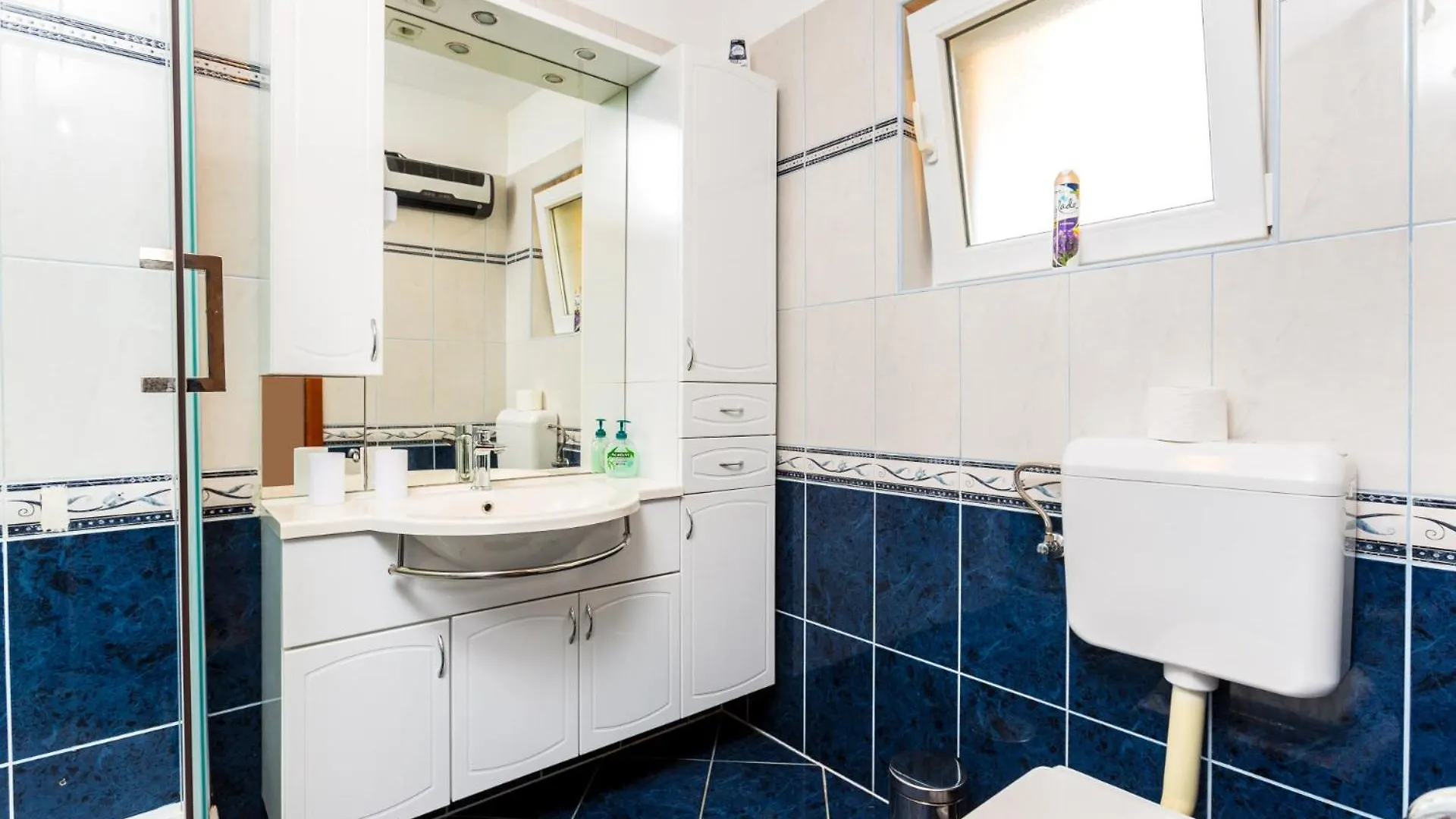 Hanna - 500M From The Beach Medulin Appartement