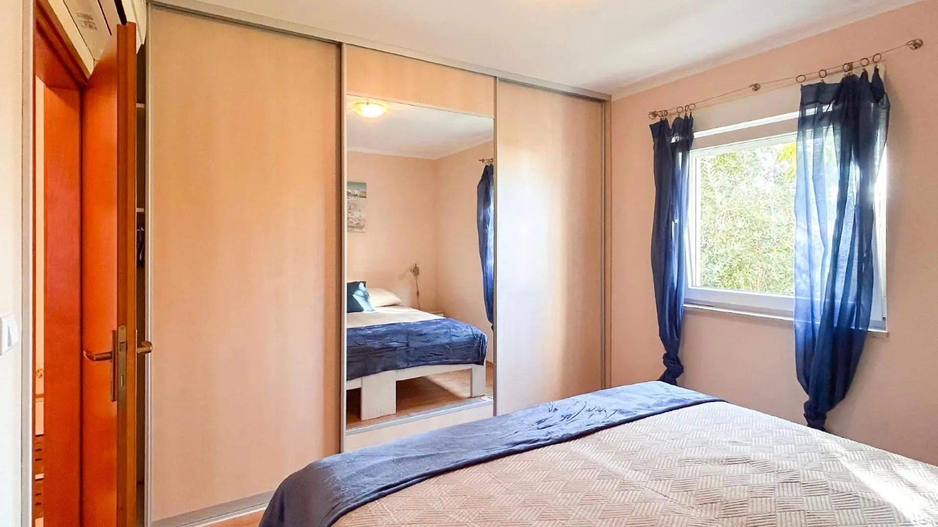Hanna - 500M From The Beach Medulin Croatia